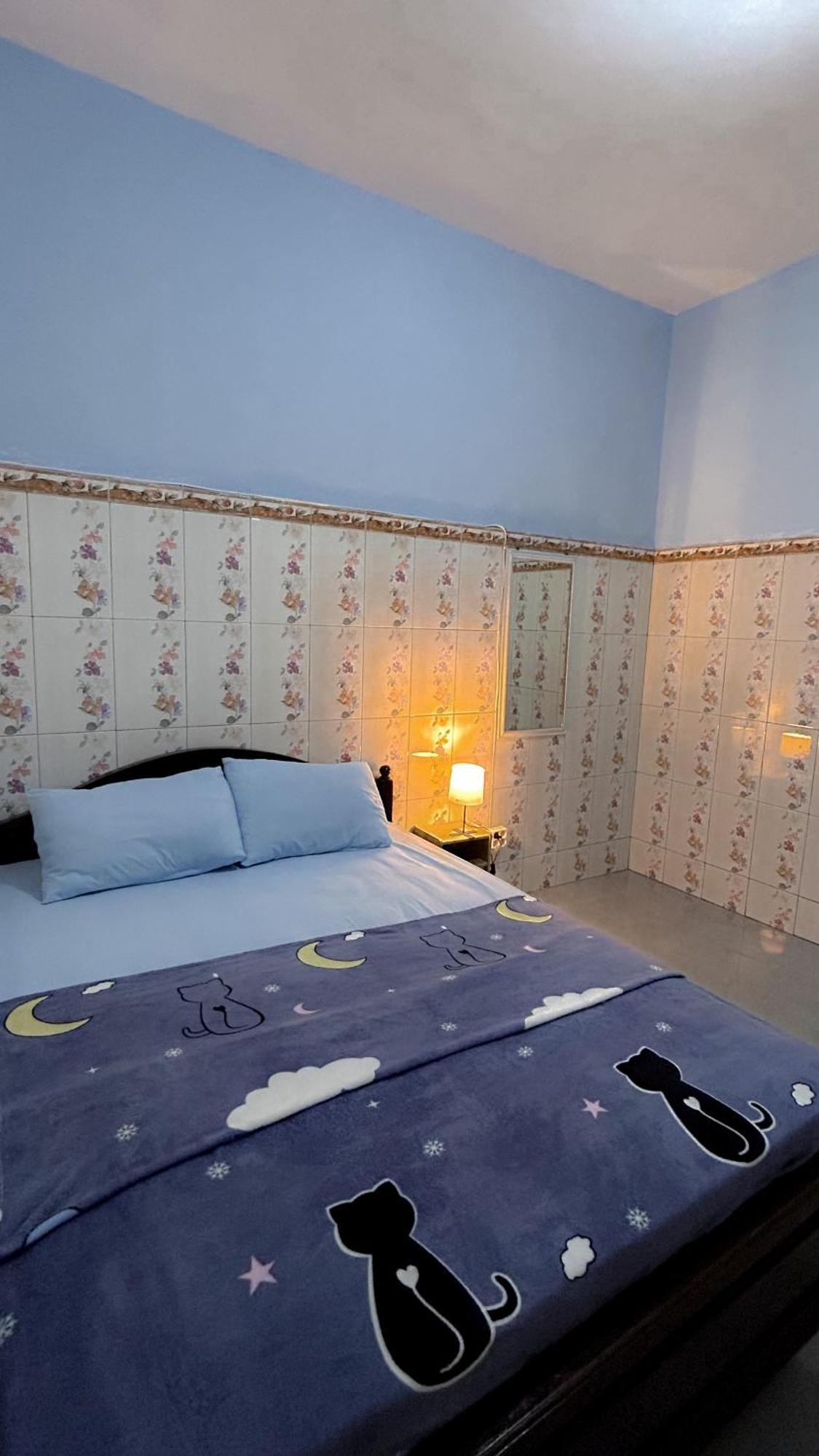 Twentynine Homestay Banyuwangi  Εξωτερικό φωτογραφία